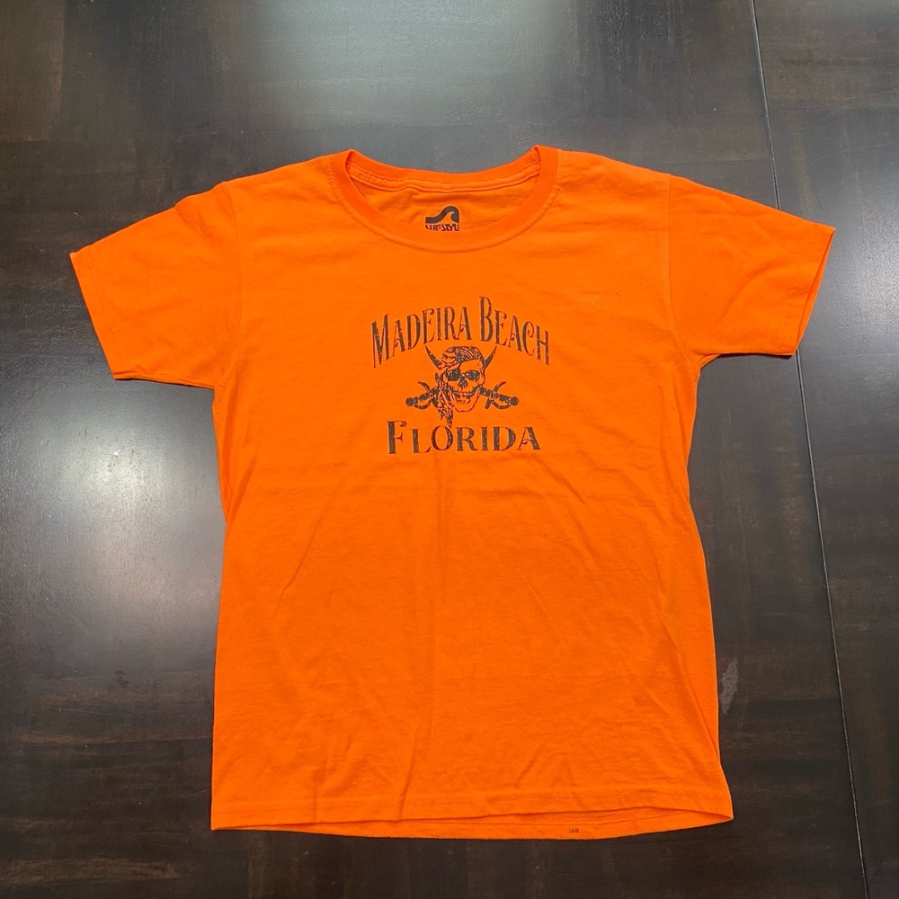 Surf Style Madeira Beach Florida Boys Shirt Size S